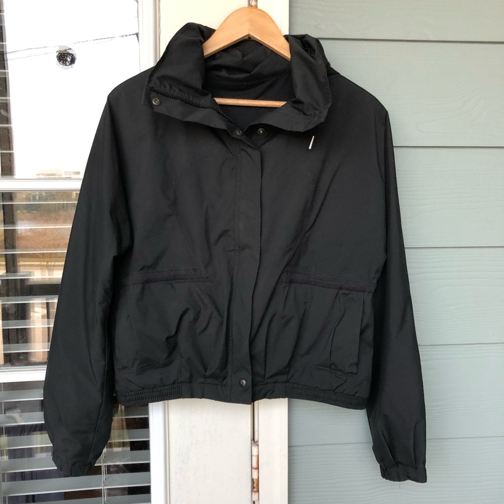 Lululemon Windbreaker Rain Jacket Hooded Black 8